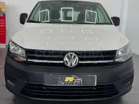 Usado VW Caddy Beach 102 CV (75 kW) 2020 Blanco Monovolumen