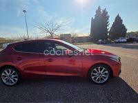 Usado Mazda 3 Luxury 150 CV (110 kW) 2015 Rojo Berlina