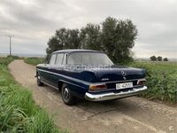 Usado Mercedes 200 109 CV (80 kW) 1985 Azul Berlina