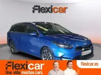 Usado Kia Ceed 120 CV (88 kW) 2022 Azul Utilitario