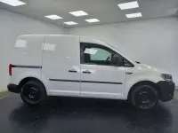 Usado VW Caddy 102 CV (75 kW) 2020 Blanco Monovolumen
