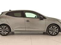 Usado Renault Clio V Techno 143 CV (105 kW) 2025 Gris Utilitario