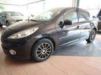 Usado Peugeot 207 75 CV (55 kW) 2009 Negro Berlina