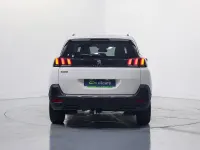 Usado Peugeot 5008 Allure 120 CV (88 kW) 2017 SUV