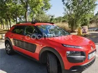 Usado Citroën C4 Feel 82 CV (60 kW) 2017 Rojo Berlina