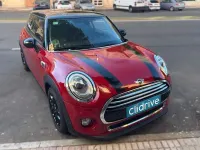 Usado Mini Cooper D 109 CV (80 kW) 2015 Rojo Utilitario