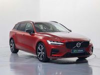 Usado Volvo V60 Plus 197 HP (144 kW) 2022 Vermelho Carrinha