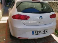 Usado Seat Leon 85 CV (62 kW) 2011 Blanco Utilitario