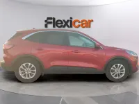 Usado Ford Kuga Titanium 150 CV (110 kW) 2019 Rojo SUV