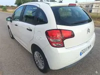 Usado Citroën C3 Attraction 68 CV (50 kW) 2011 Blanco Berlina