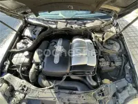 Usado Mercedes C220 143 CV (105 kW) 2002 Azul Berlina