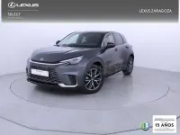 Usado Lexus LBX 136 CV (100 kW) 2025 Gris / plata SUV
