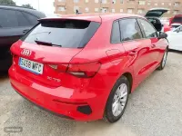 Usado Audi A3 110 CV (80 kW) 2023 Rojo Berlina