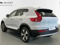 Usado Volvo XC40 Core 211 CV (155 kW) 2023 Azul SUV