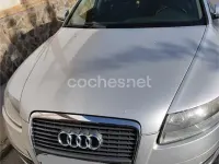 Usado Audi A6 140 CV (102 kW) 2004 Gris / plata Berlina