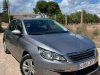 Usado Peugeot 308 Allure 110 CV (80 kW) 2015 Gris / plata Berlina