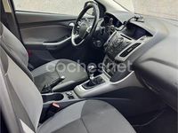 Usado Ford Focus Trend 95 CV (69 kW) 2014 Azul Berlina
