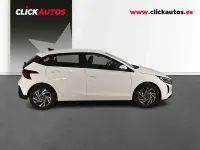 Käytetty Hyundai i20 80 HP (58 kW) 2025 Valkoinen Viistoperä