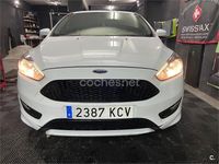Usado Ford Focus ST-Line 125 CV (91 kW) 2017 Blanco Berlina