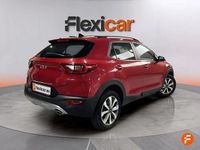 Usado Kia Stonic 100 CV (73 kW) 2024 Rojo SUV