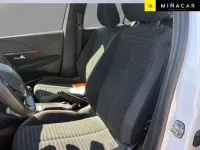 Usado Peugeot 208 Active 102 CV (75 kW) 2021 Blanco Utilitario