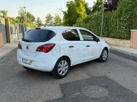Usado Opel Corsa Expression 75 CV (55 kW) 2015 Blanco Utilitario