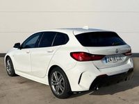 Usado BMW 118 M Sport 140 CV (102 kW) 2020 Blanco Utilitario