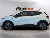 Usado Renault Captur Equilibre 101 CV (74 kW) 2023 Blanco SUV