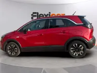 Usado Opel Crossland Elegance 110 CV (80 kW) 2024 Rojo SUV