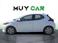Usado Toyota Yaris Hybrid Active 116 CV (85 kW) 2021 Blanco Berlina