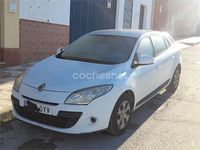 Usado Renault Mégane Dynamique 105 CV (77 kW) 2010 Blanco Berlina