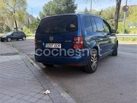 Usado VW Touran Highline 140 CV (102 kW) 2008 Azul Monovolumen