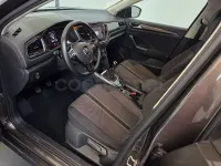 Usado VW T-Roc Advance 115 CV (84 kW) 2019 Negro SUV