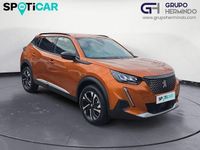 Usado Peugeot 2008 Allure 110 CV (80 kW) 2022 Naranja SUV