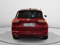 Usado Ford Kuga ST-Line 151 CV (111 kW) 2022 Rojo SUV