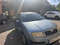 Usado Skoda Fabia 64 CV (47 kW) 2007 Gris / plata Berlina