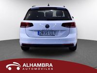 Usado VW Passat Executive 120 CV (88 kW) 2020 Blanco Familiar