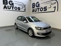 Usado VW Polo Advance 70 CV (51 kW) 2011 Gris / plata Berlina
