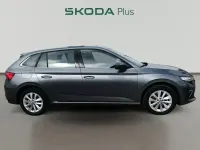 Usado Skoda Scala Selection 115 HP (84 kW) 2024 Cinzento Citadino