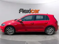 Usado VW Golf VIII Edition 131 CV (96 kW) 2020 Rojo Berlina