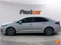 Usado Toyota Corolla 122 CV (89 kW) 2019 Gris Berlina
