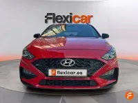 Usado Hyundai i30 N Line 120 CV (88 kW) 2023 Rojo Berlina