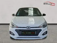 Usado Hyundai i20 100 CV (73 kW) 2020 Blanco Utilitario