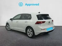 Usado VW Golf VIII Life 110 CV (80 kW) 2022 Blanco Utilitario