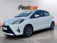 Usado Toyota Yaris Hybrid Active 116 CV (85 kW) 2021 Blanco Berlina