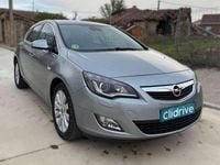 Usado Opel Astra Cosmo 160 CV (117 kW) 2010 Gris Utilitario