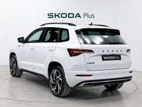 Usado Skoda Karoq SportLine 150 CV (110 kW) 2025 Blanco SUV