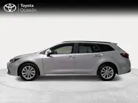 Usado Toyota Corolla Active 140 CV (102 kW) 2025 Gris / plata Familiar