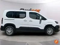 Usado Peugeot Rifter Active 100 CV (73 kW) 2021 Blanco Monovolumen