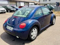 Usado VW New Beetle 100 CV (73 kW) 2003 Azul Utilitario